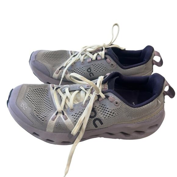 On Running Women's CLOUDSURFER Trail running sneakers shoes Purple Size 8 - Picture 2 of 9